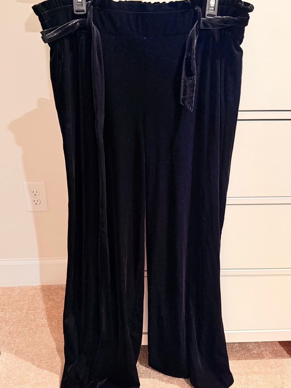 INC International Concepts Black Velvet Wide-Leg Paperbag Waist Pants with Tie